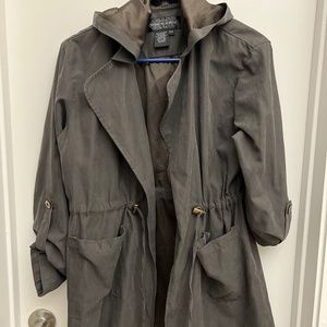 Fashion light hooded jacket